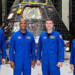 चाँद की नई यात्रा: आर्टेमिस-2 के अंतरिक्ष यात्री अपने साथ क्या ले जाएँगे?