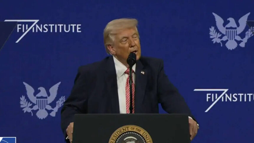 ट्रंप का नया प्लान: हॉर्मुज खोलने की जगह ऐसे दबाएंगे ईरान!