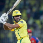 CSK का जवाबी हमला! आयुष म्हात्रे ने संजू की विकेट के बाद छेड़ी जबरदस्त पलटवार की जंग