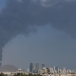 अबू धाबी में ईरानी मिसाइल धमाका: 5 भारतीय घायल, तनाव के बादल